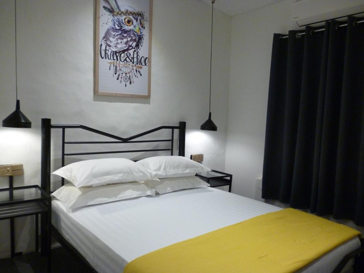 Hostel Ola *